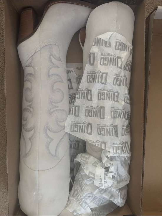 dingo Shoes - dingo Women's Knee-High Western Boots - White